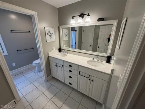 6661 Smucker Drive Westfield Center OH 44251
