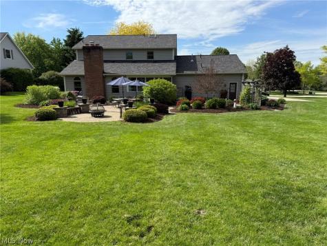 6661 Smucker Drive Westfield Center OH 44251