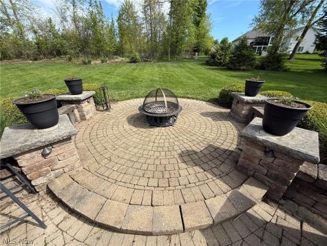 6661 Smucker Drive Westfield Center OH 44251