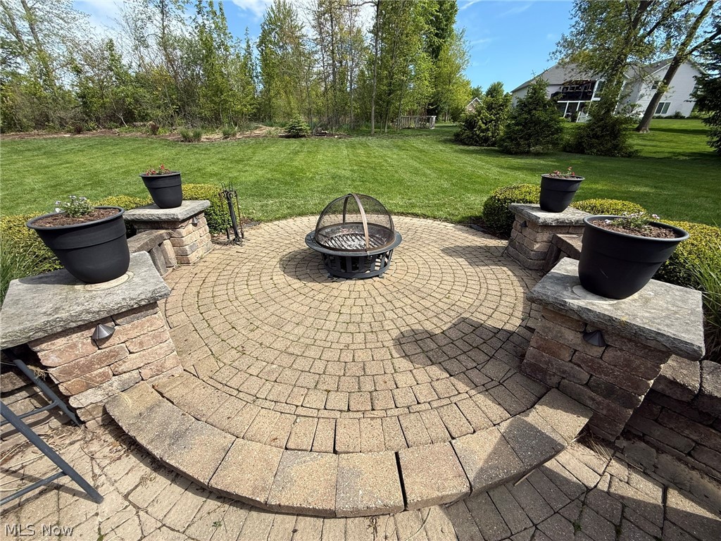 6661 Smucker Drive Westfield Center OH 44251