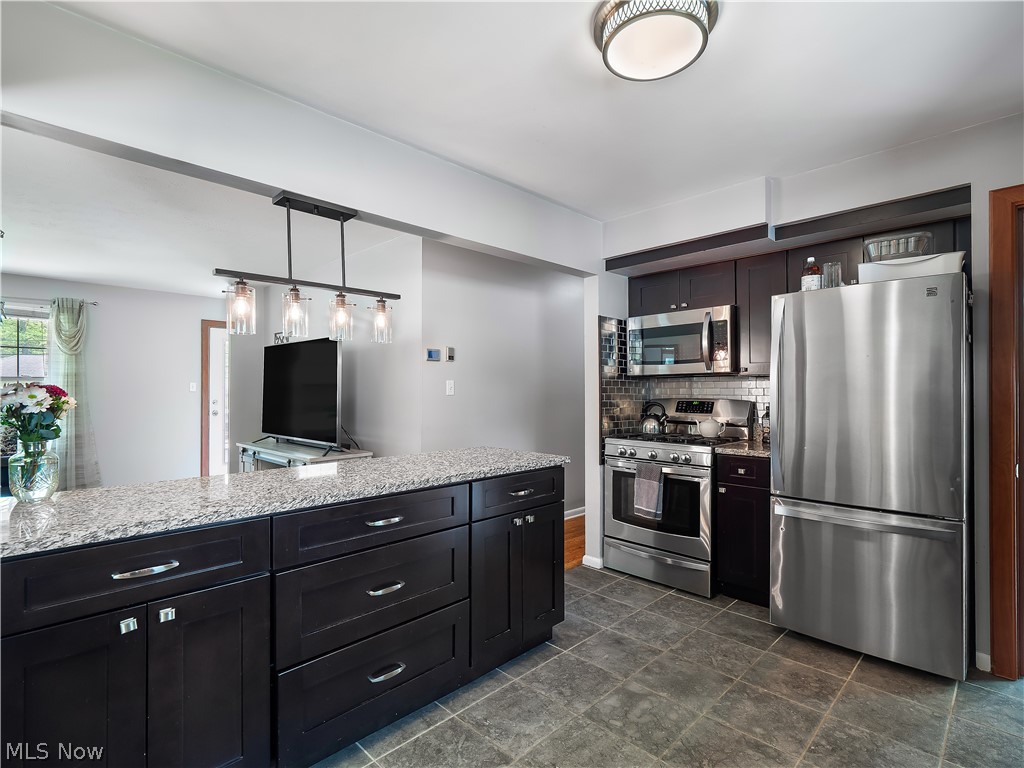 27316 Hollywood Drive Westlake OH 44145