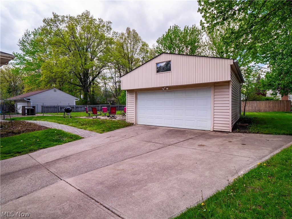 27316 Hollywood Drive Westlake OH 44145