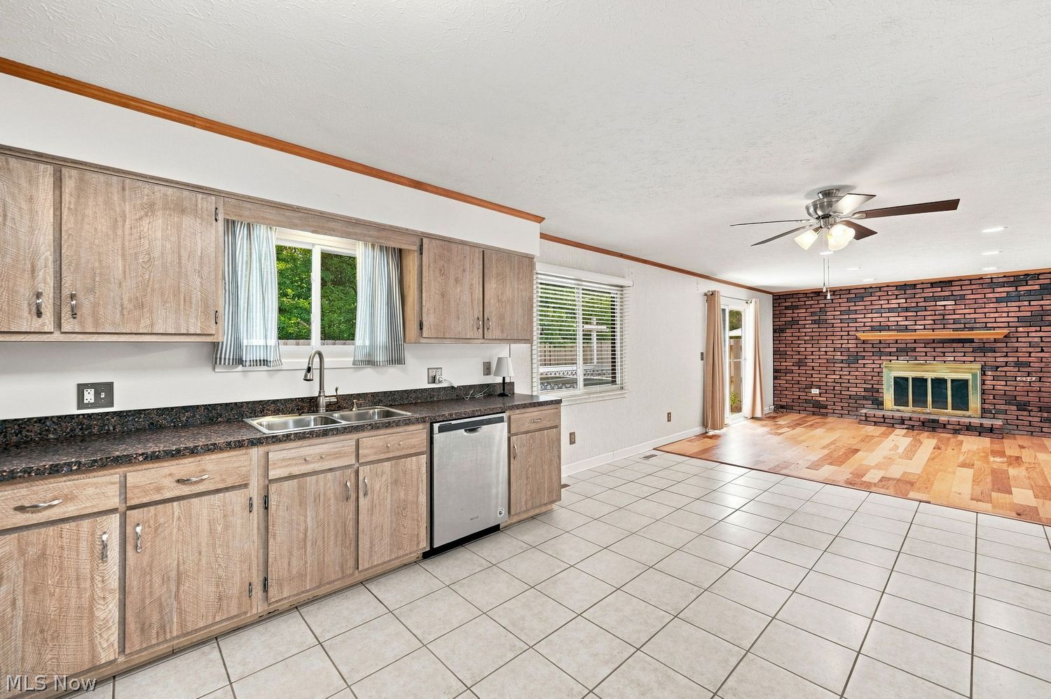 5145 Park Side Trail Solon OH 44139