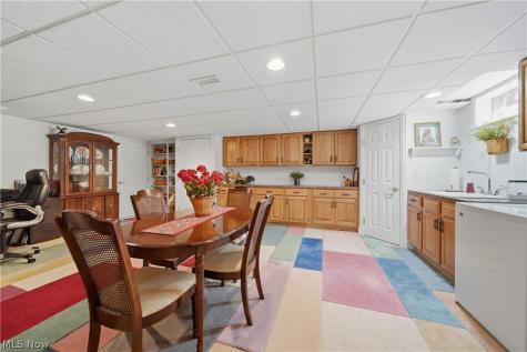 118 Manning Road Mogadore OH 44260