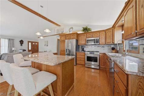 118 Manning Road Mogadore OH 44260