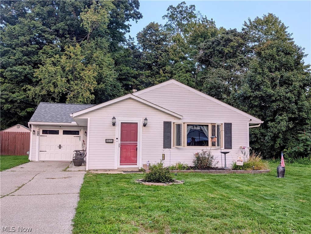4885 Robinwood Drive Mentor OH 44060