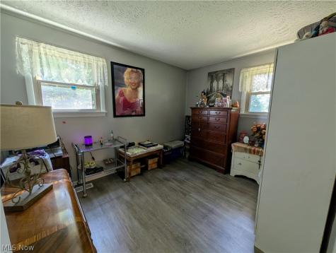 4885 Robinwood Drive Mentor OH 44060