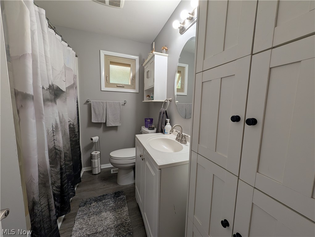 4885 Robinwood Drive Mentor OH 44060