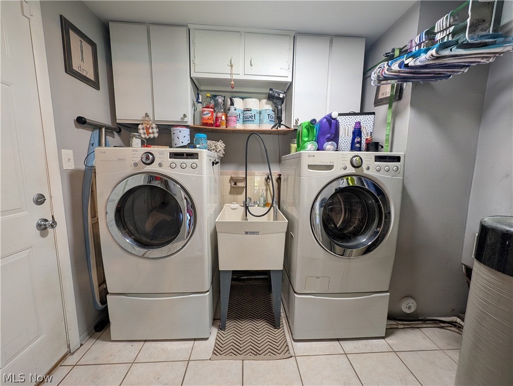 4885 Robinwood Drive Mentor OH 44060