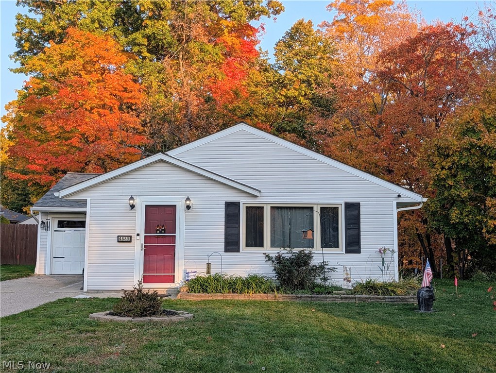 4885 Robinwood Drive Mentor OH 44060