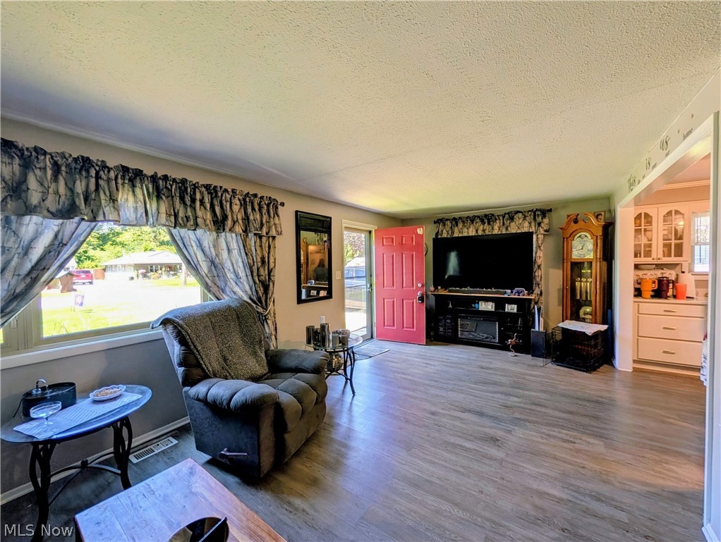 4885 Robinwood Drive Mentor OH 44060