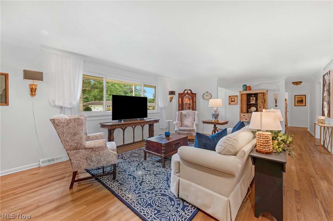 5323 Evergreen Drive North Olmsted OH 44070
