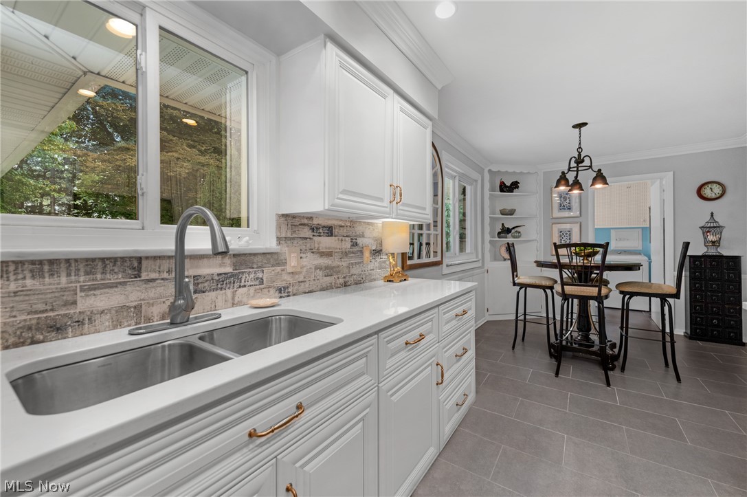 5323 Evergreen Drive North Olmsted OH 44070