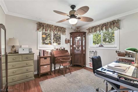 5323 Evergreen Drive North Olmsted OH 44070