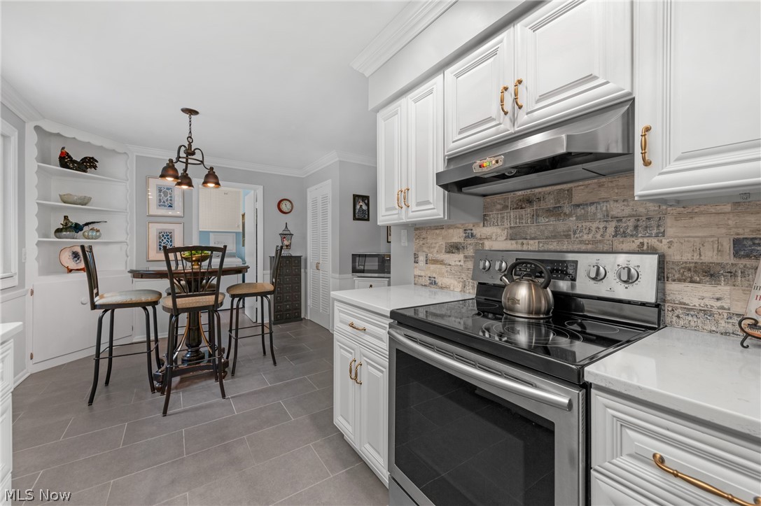 5323 Evergreen Drive North Olmsted OH 44070