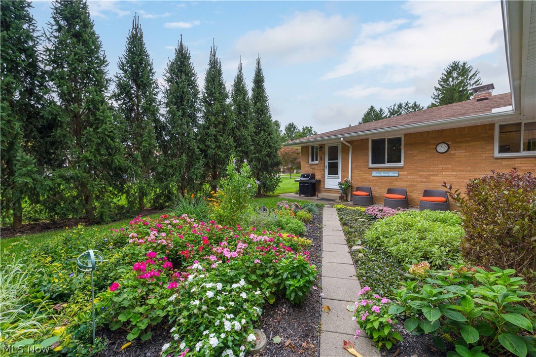 5323 Evergreen Drive North Olmsted OH 44070