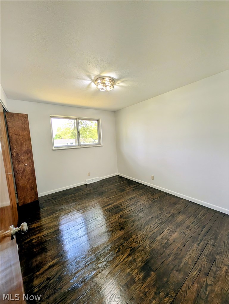16116 Lanier Avenue Strongsville OH 44136