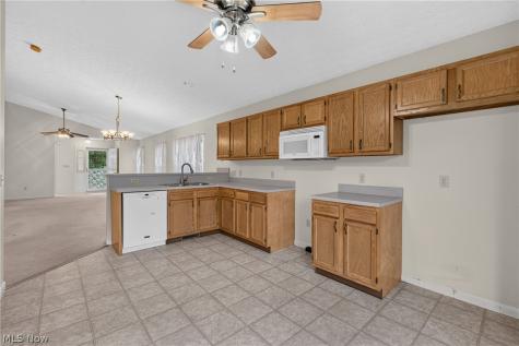 225 Waverly Avenue Wadsworth OH 44281