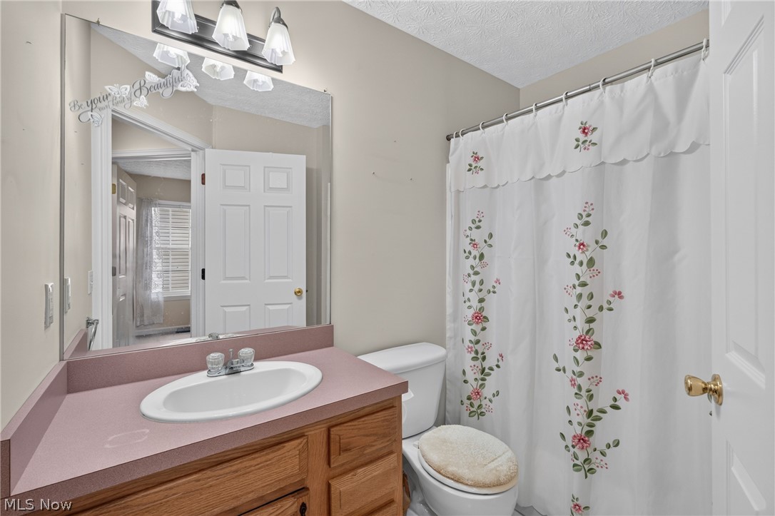 225 Waverly Avenue Wadsworth OH 44281