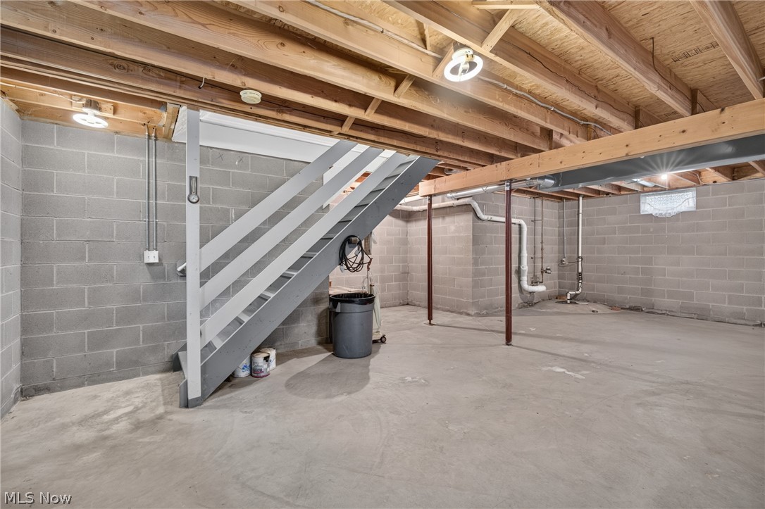 225 Waverly Avenue Wadsworth OH 44281