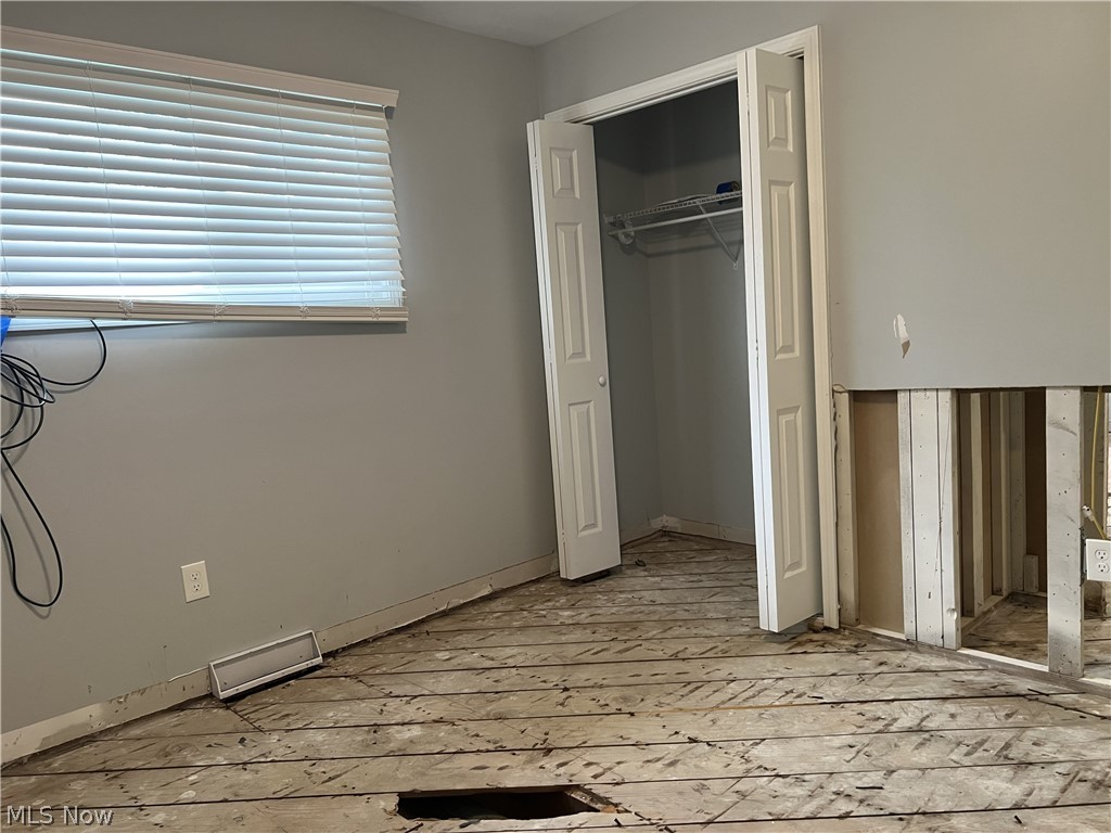 4420 Brookton Road Warrensville Heights OH 44128