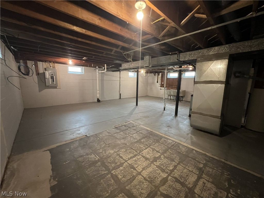 4420 Brookton Road Warrensville Heights OH 44128