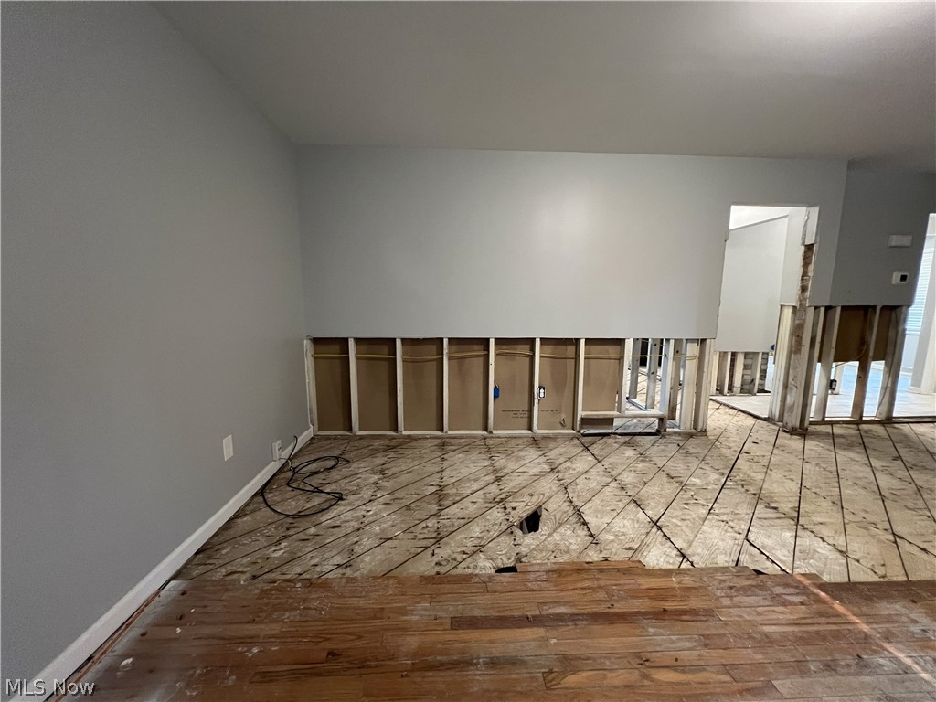 4420 Brookton Road Warrensville Heights OH 44128