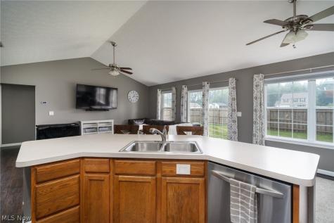 2293 Stonepath Street Lorain OH 44052