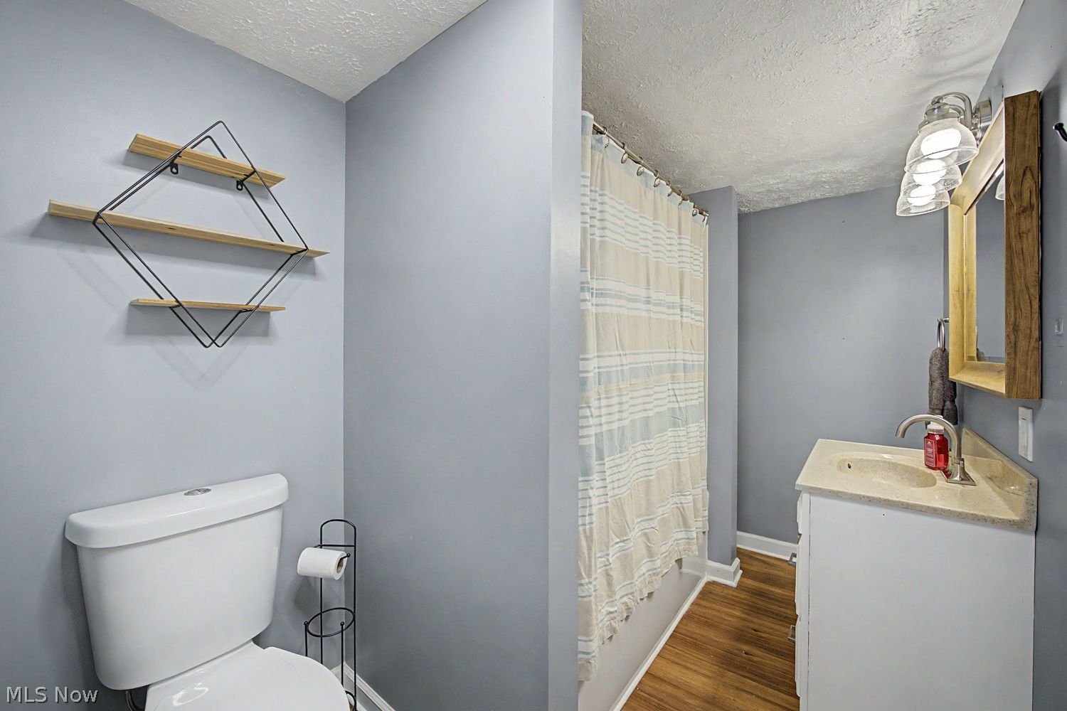 7490 Race Road North Ridgeville OH 44039