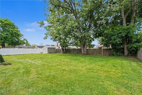466 Brewer Avenue Akron OH 44305