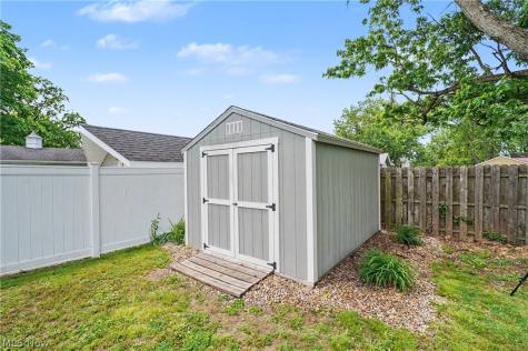 466 Brewer Avenue Akron OH 44305