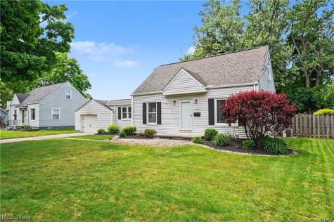 466 Brewer Avenue Akron OH 44305