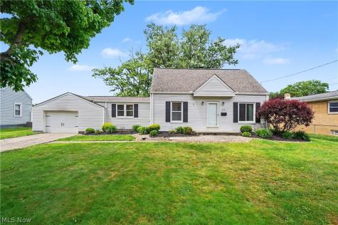 466 Brewer Avenue Akron OH 44305