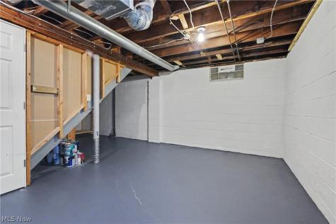 466 Brewer Avenue Akron OH 44305