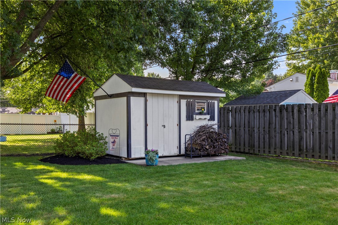 24231 Fairlawn Drive North Olmsted OH 44070