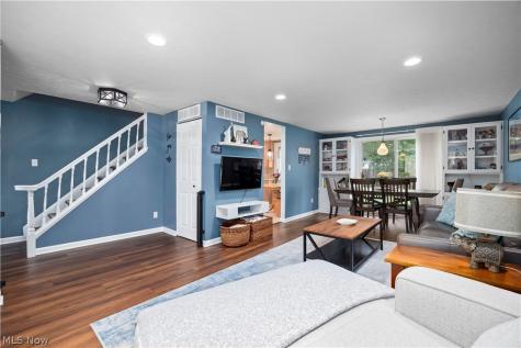24231 Fairlawn Drive North Olmsted OH 44070