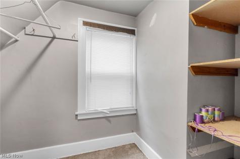 272 Outlook Avenue Youngstown OH 44504