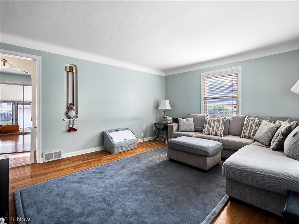 5410 Pelham Drive Parma OH 44129