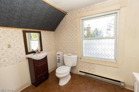 3888 W 227th Street Fairview Park OH 44126