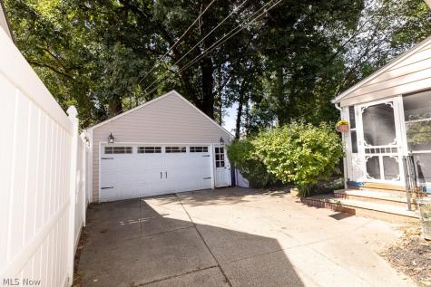 3888 W 227th Street Fairview Park OH 44126
