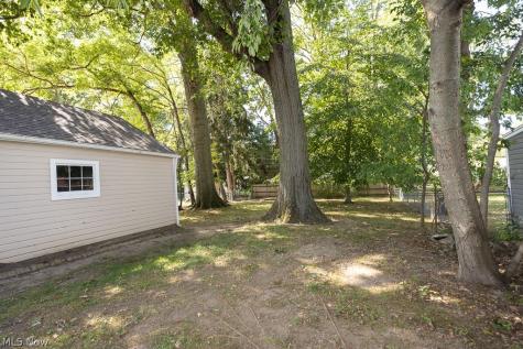 3888 W 227th Street Fairview Park OH 44126