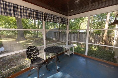 3888 W 227th Street Fairview Park OH 44126