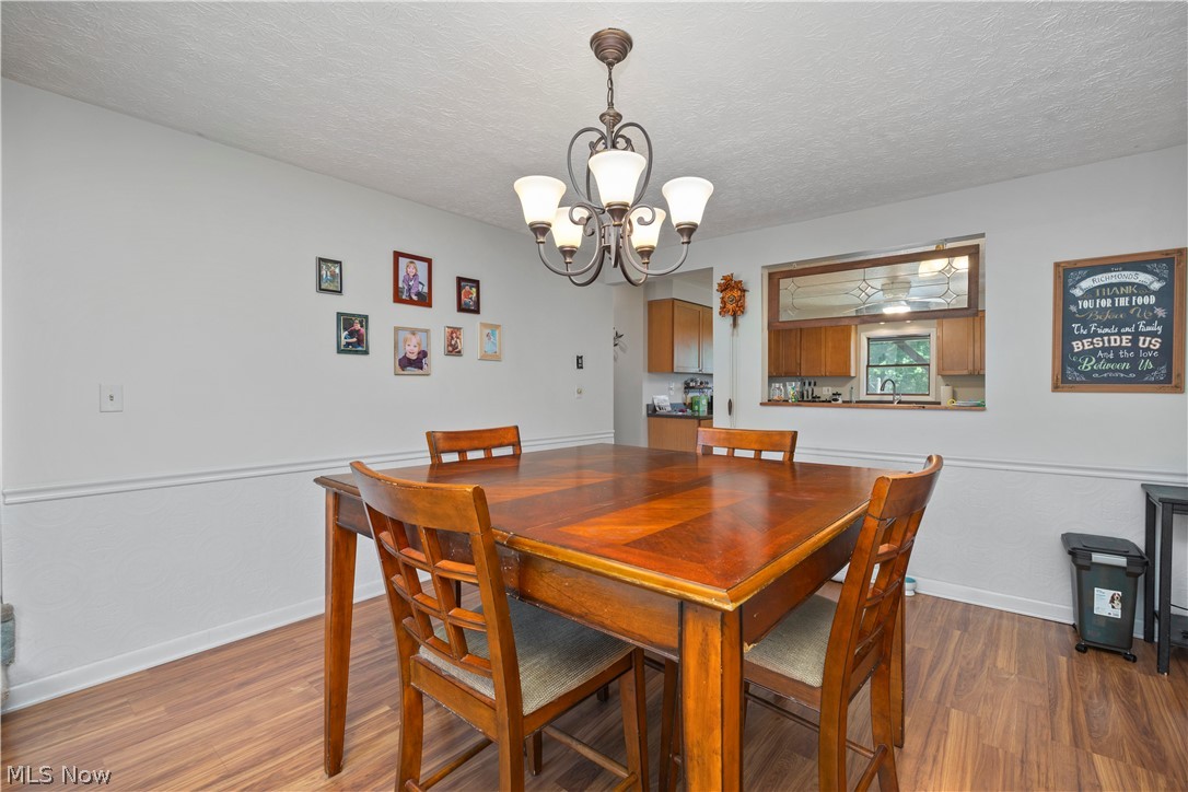 2565 Abbe Road Sheffield Village OH 44054