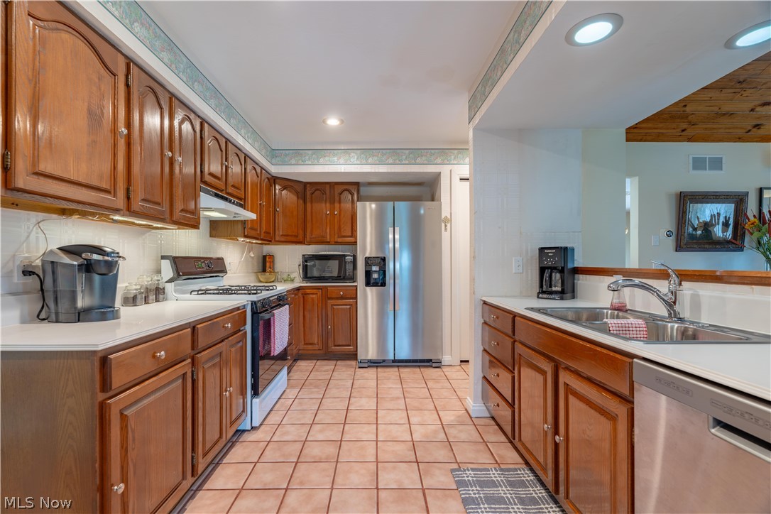 3445 Cornwall Drive Canton OH 44708