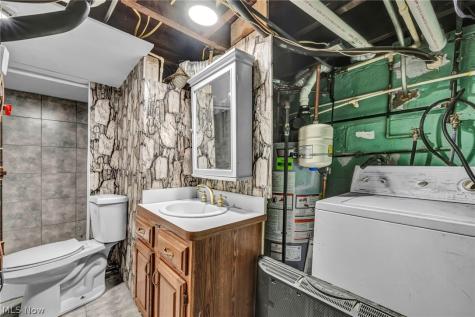 4725 Wichita Avenue Cleveland OH 44144