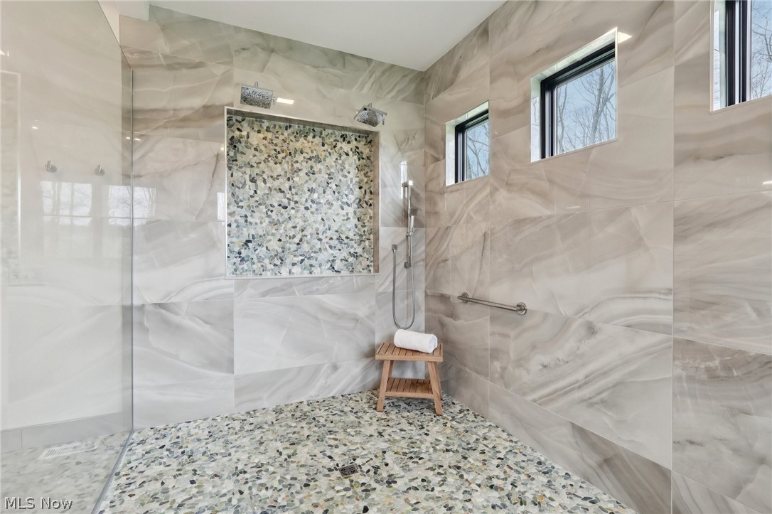 10716 Mulberry Road Chardon OH 44024