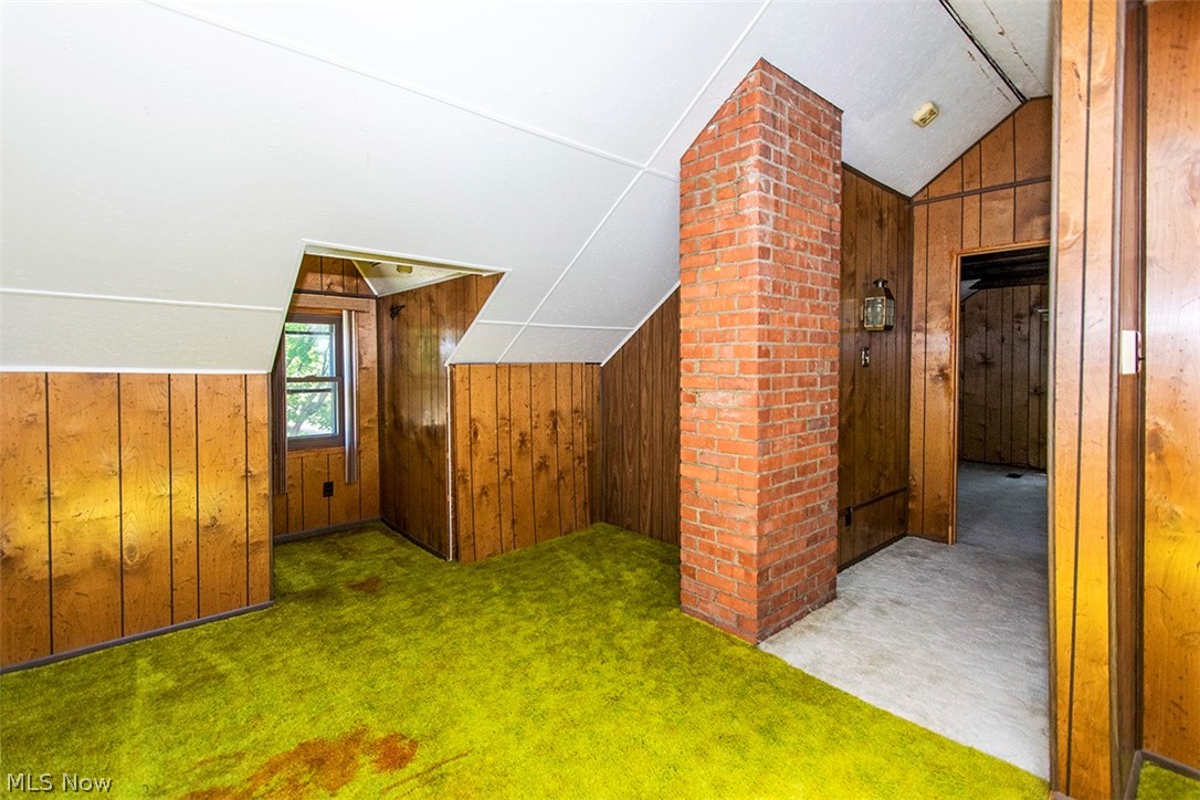 16305 Elsienna Avenue Cleveland OH 44135