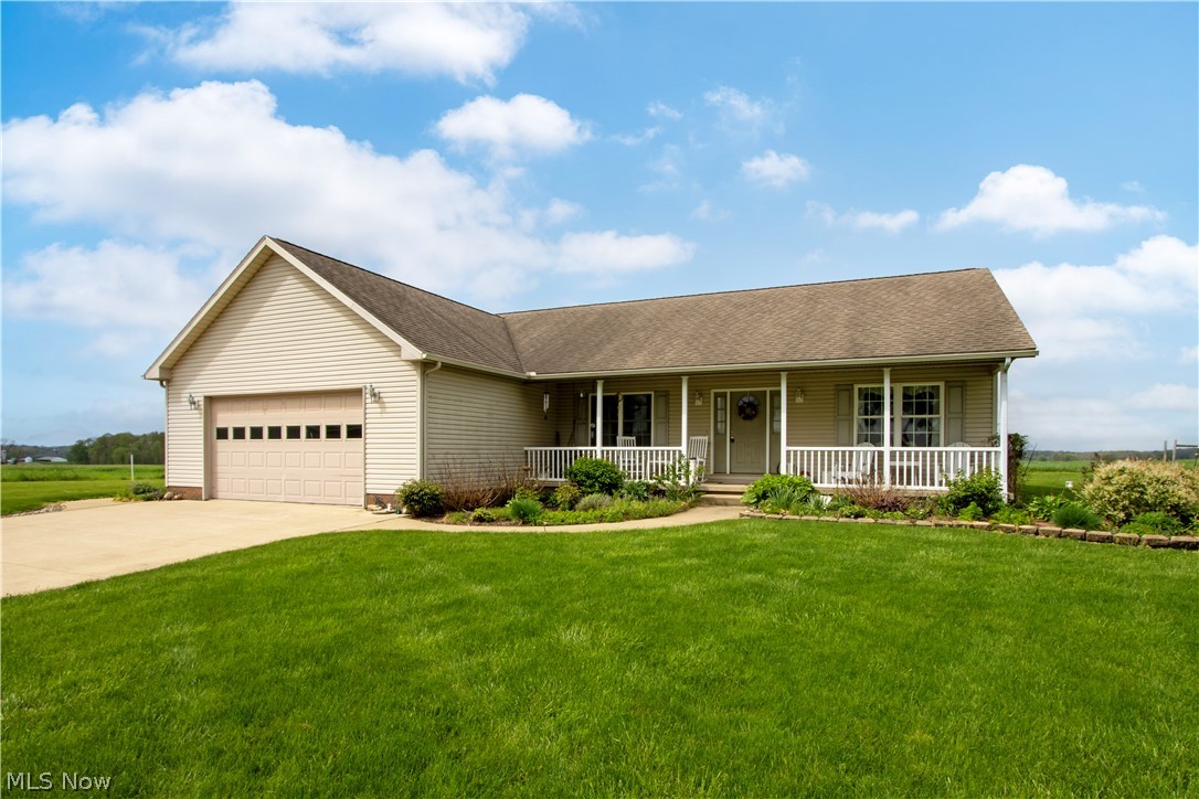 17361 Back Massillon Road North Lawrence OH 44666