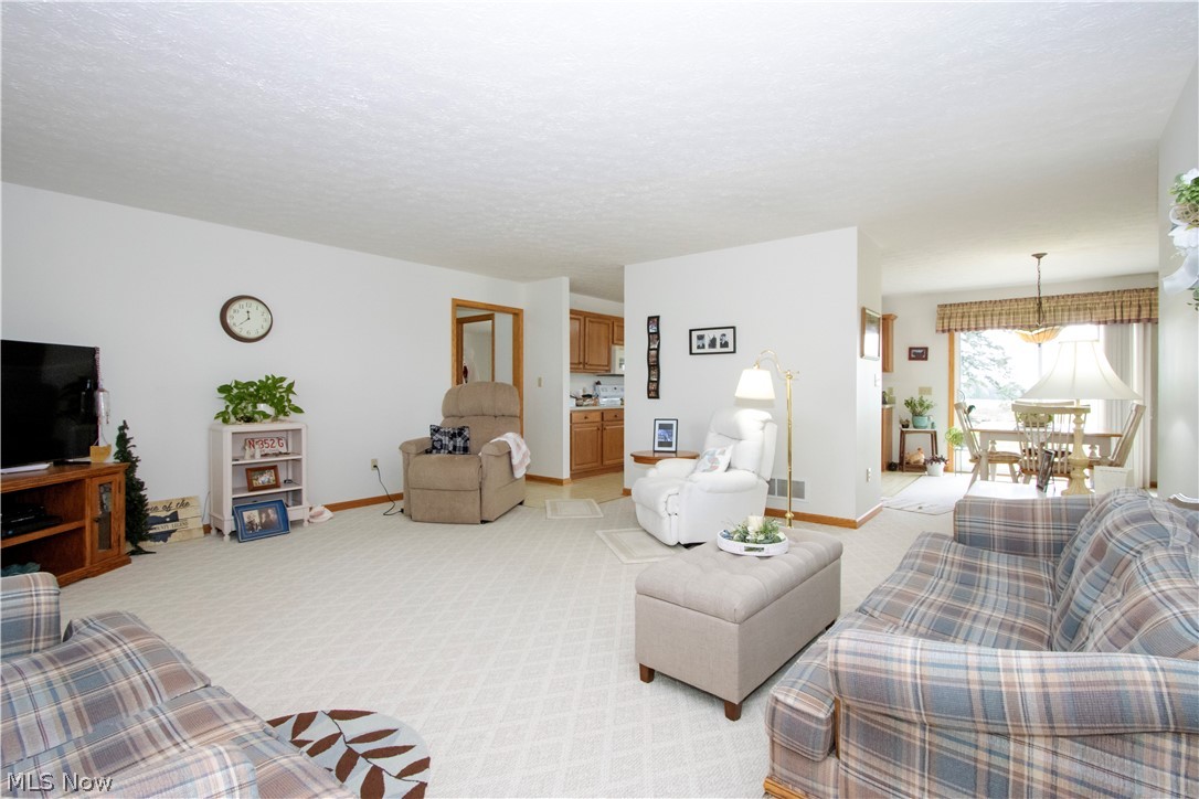 17361 Back Massillon Road North Lawrence OH 44666
