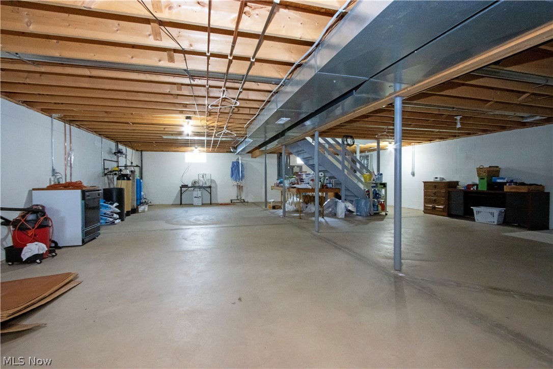 17361 Back Massillon Road North Lawrence OH 44666